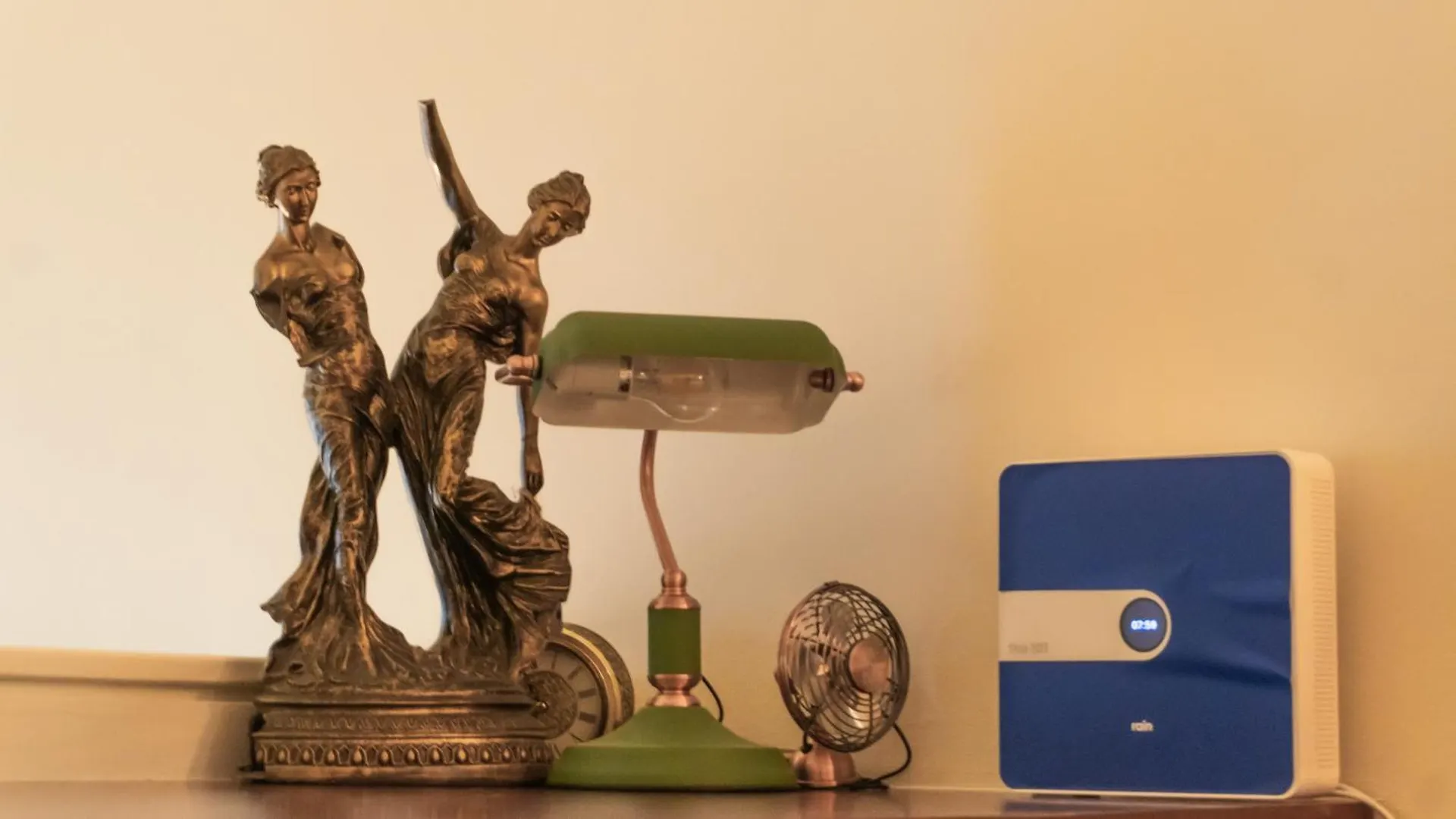A Splendid Art Deco Piano Studio No Loadshedding Cape Town